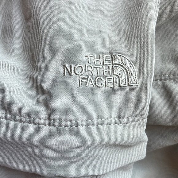 North Face, shorts/Pants, tan colour - Picture 5 of 5